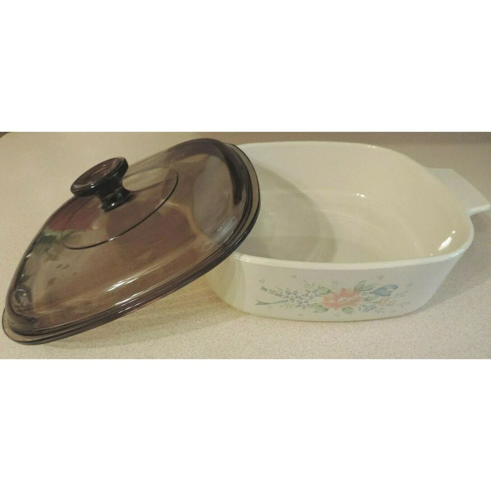 VINTAGE CORNING WARE w/ AMBER PYREX LID ' Symphony ' DESIGN 2 liter